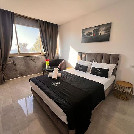 Elis Boutique Hotel Bat Yam Buitenkant foto