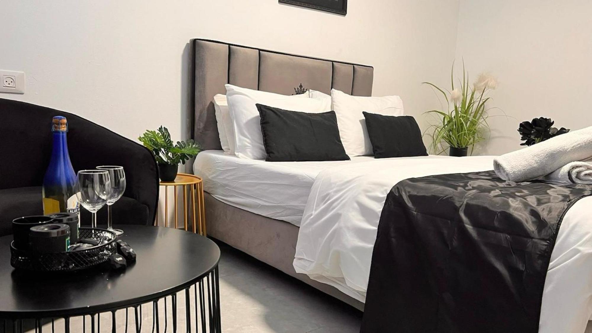 Elis Boutique Hotel Bat Yam Buitenkant foto