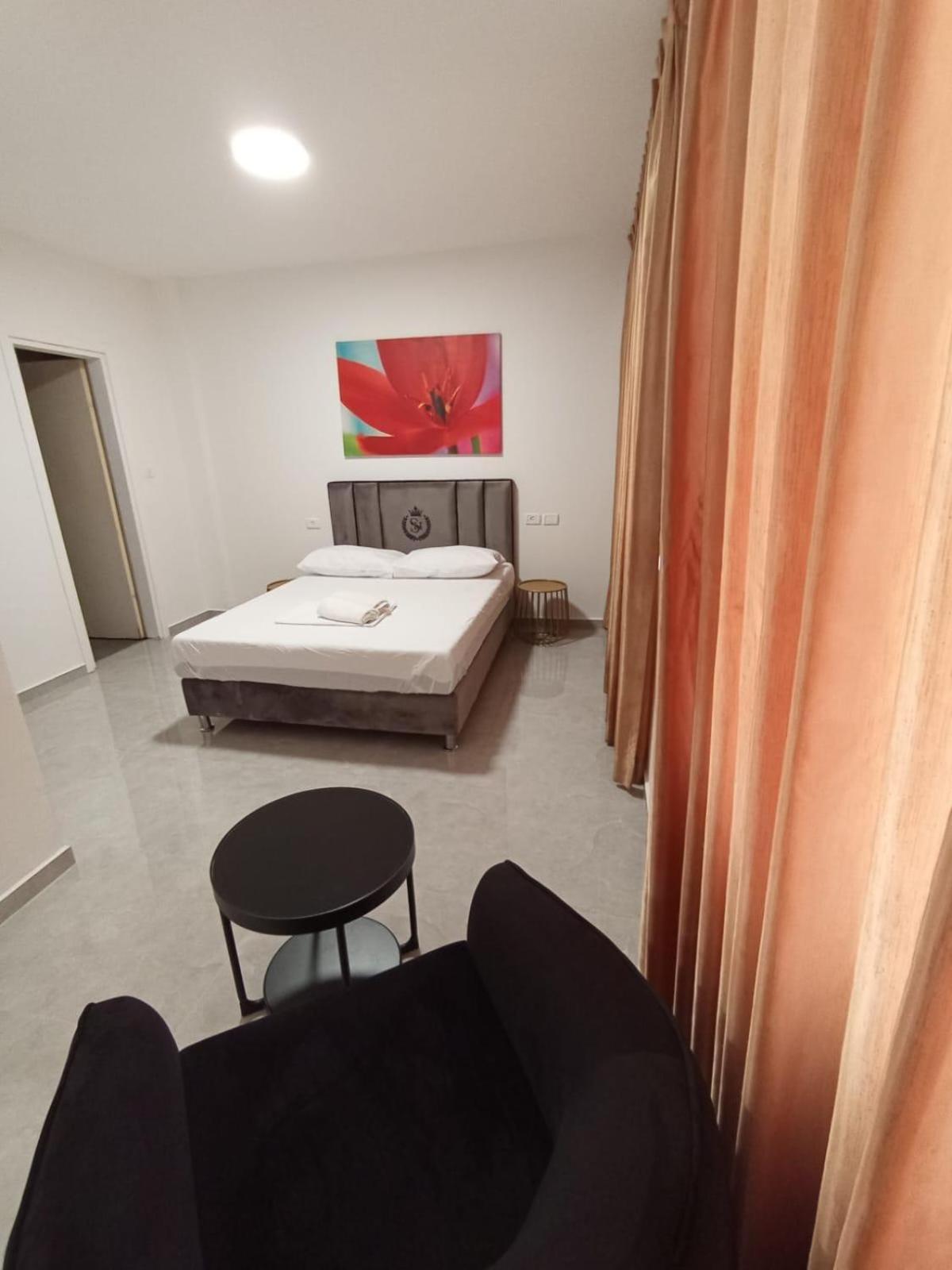 Elis Boutique Hotel Bat Yam Buitenkant foto