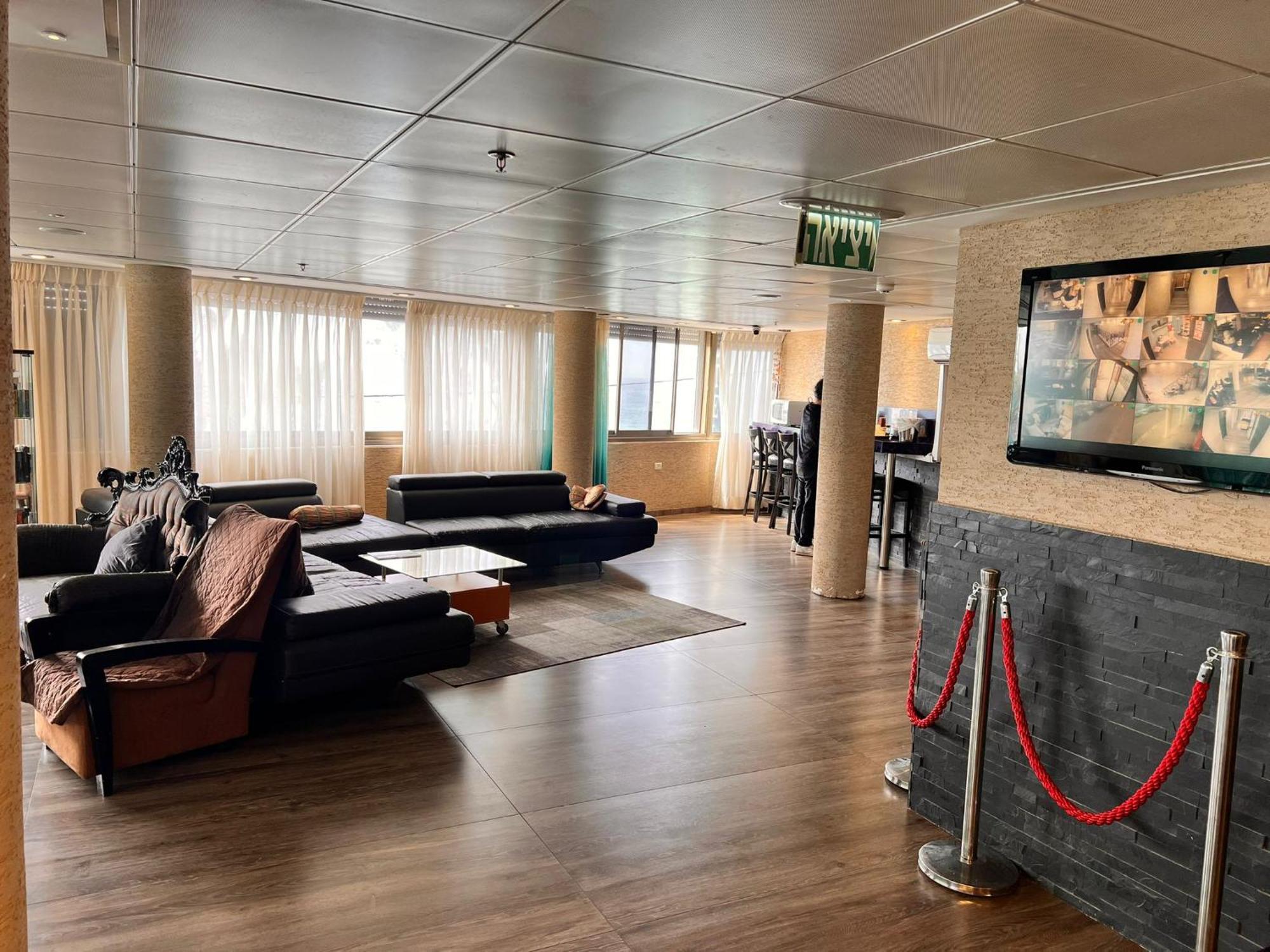 Elis Boutique Hotel Bat Yam Buitenkant foto