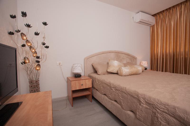 Elis Boutique Hotel Bat Yam Buitenkant foto