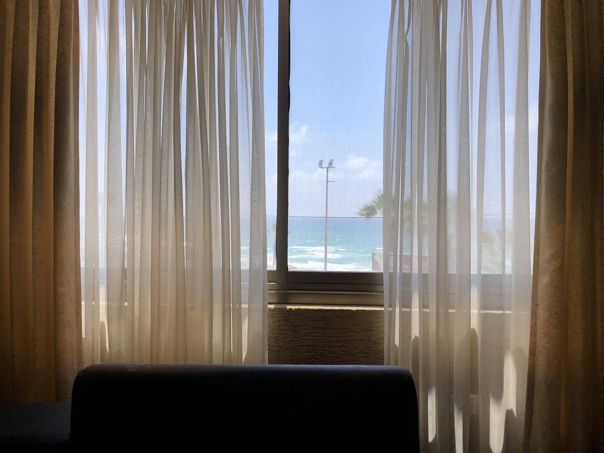 Elis Boutique Hotel Bat Yam Buitenkant foto